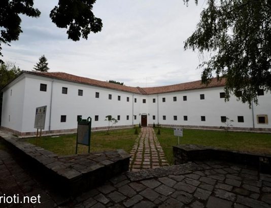 История и легенди за „Кръстата казарма“ във Видин