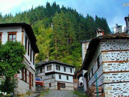 Архитектурен резерват – село Широка лъка, едно прекрасно кътче в Родопите!