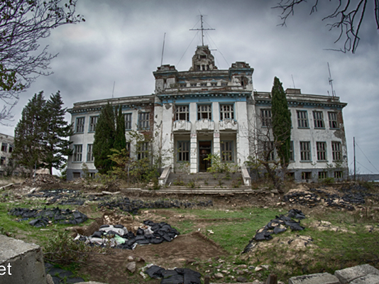 Остров Свети Кирик – постапокалипсис, изпълнен с история