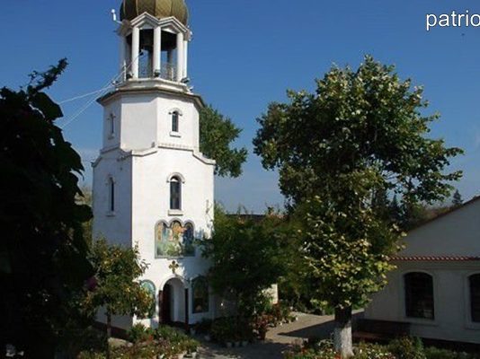 Легенда за чудотворното аязмо на Поморийския манастир