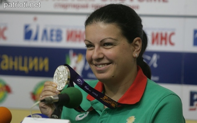 Днес е родена състезателката по спортна стрелба Антоанета Бонева ...