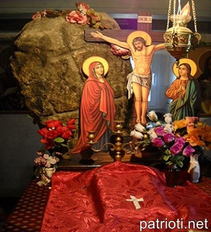 Вкамененият Свети Дух край Горни Богров не спира да расте!