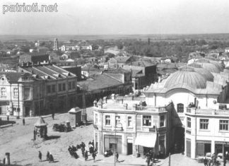 На 21 юли 1921 г. в Царство България е въведено задължително и безплатно образование до 7-ми клас